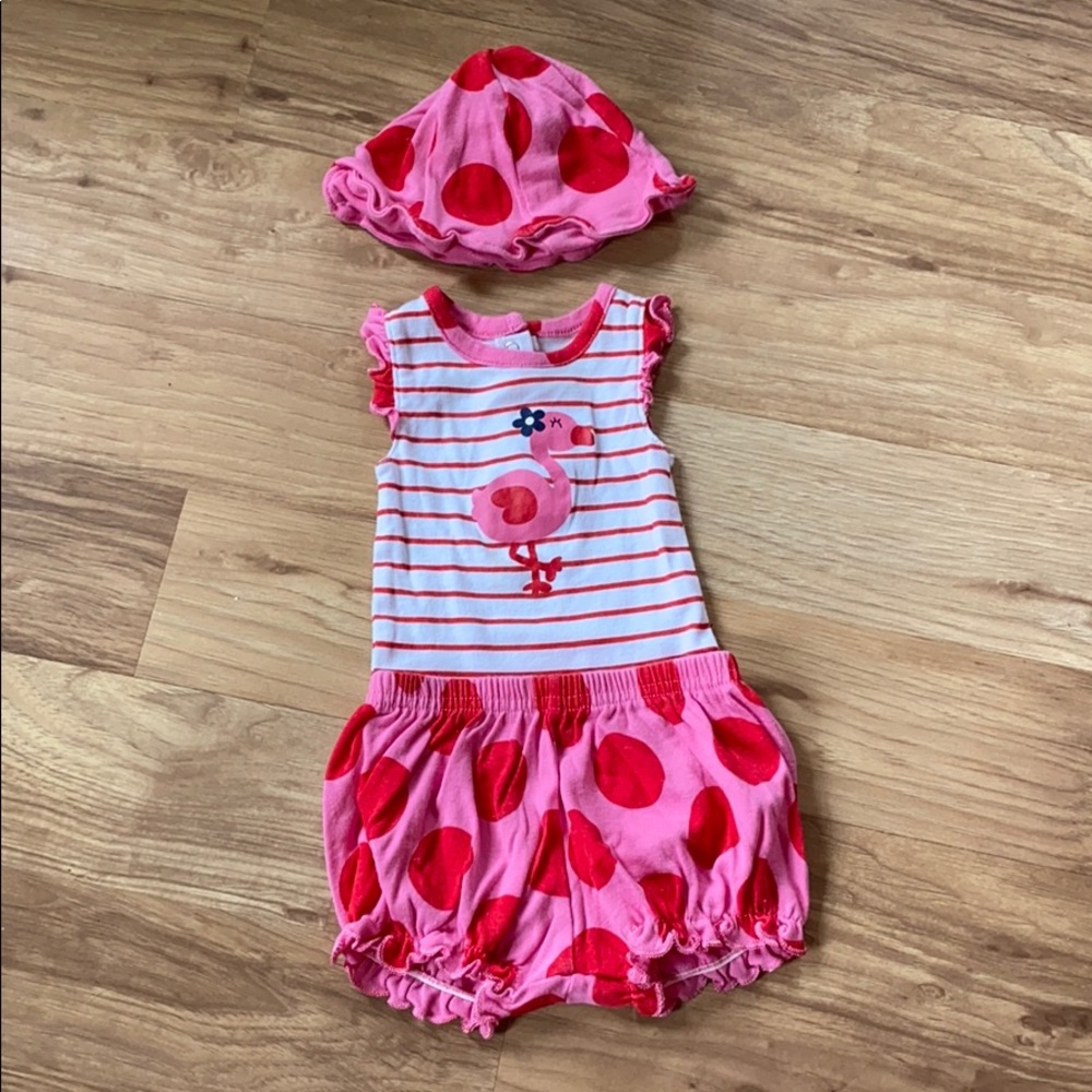 Summertime, flamingo set! Onesie, shorts, hat.